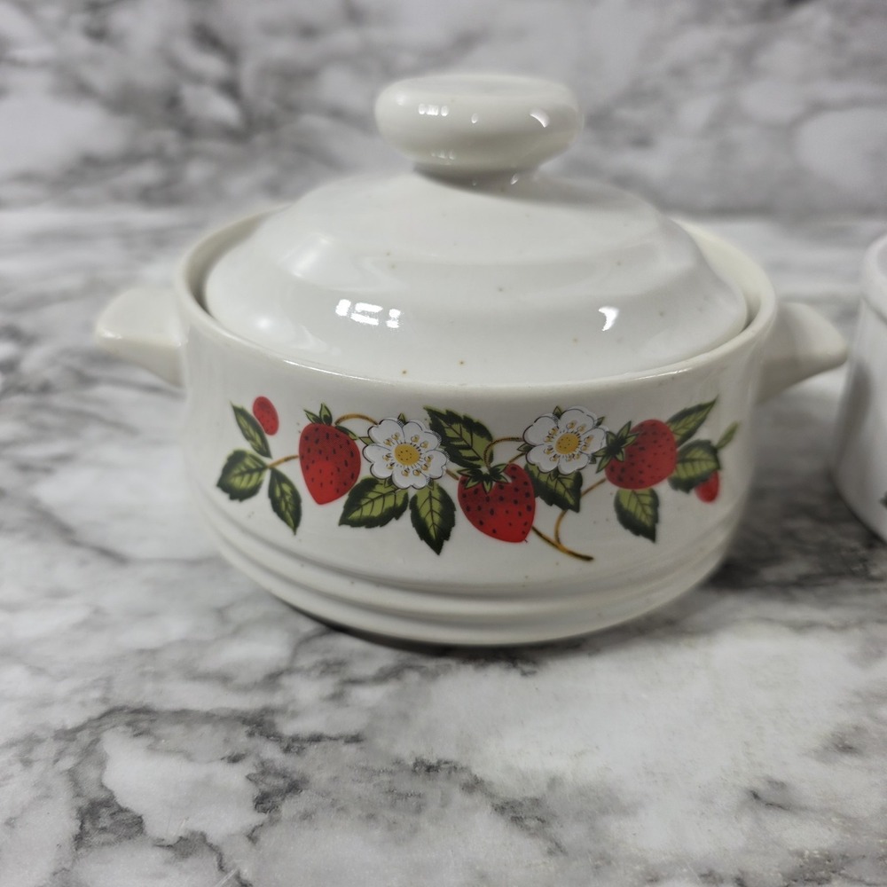 Sheffield strawberries n cream stoneware small vintage crock w/ lid & bowl read - Picture 4 of 16